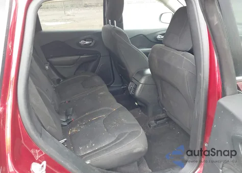 2016 Jeep Cherokee Latitude из США, поврежденный, VIN 1C4PJMCS5GW306800